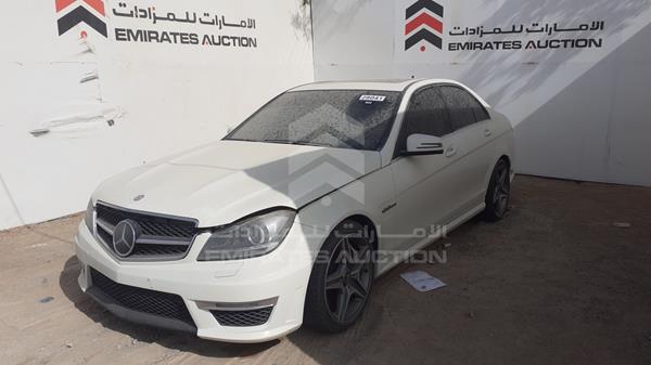 Photo 5 VIN: WDDGF77X69F319377 - MERCEDES-BENZ C 63 