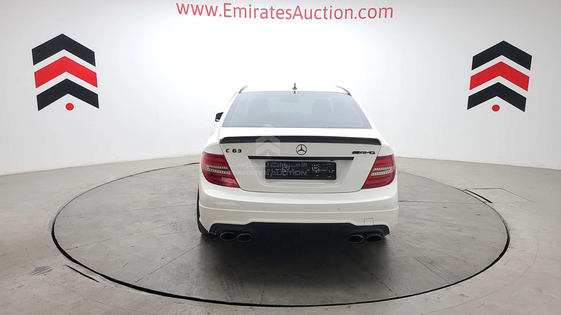 Photo 9 VIN: WDDGF7HB0EG185375 - MERCEDES C 