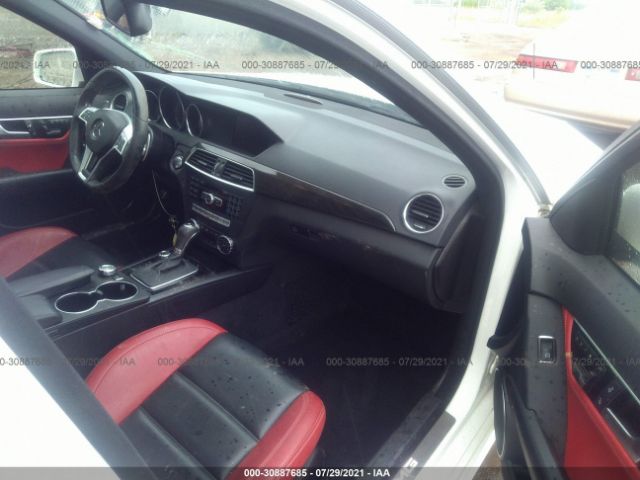 Photo 4 VIN: WDDGF7HB1DA771004 - MERCEDES-BENZ C-CLASS 