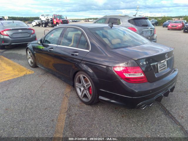 Photo 2 VIN: WDDGF7HB2DA866560 - MERCEDES-BENZ C 63 AMG 