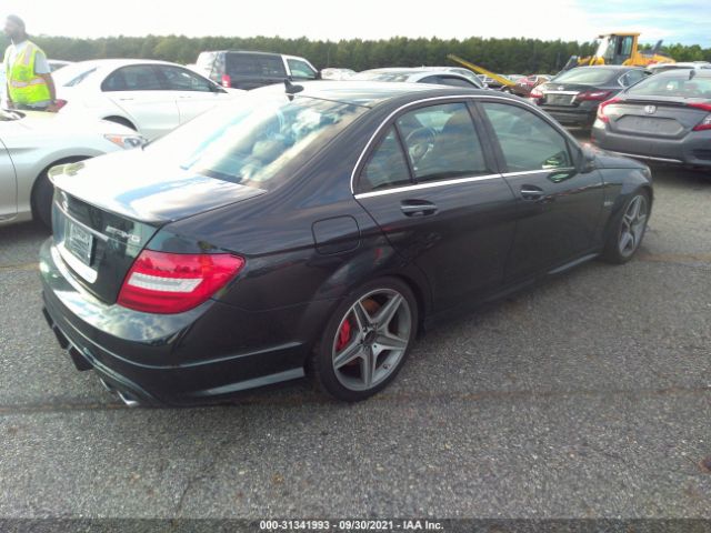 Photo 3 VIN: WDDGF7HB2DA866560 - MERCEDES-BENZ C 63 AMG 