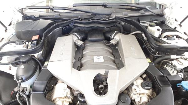 Photo 28 VIN: WDDGF7HB5AF459475 - MERCEDES-BENZ C 63 AMG 