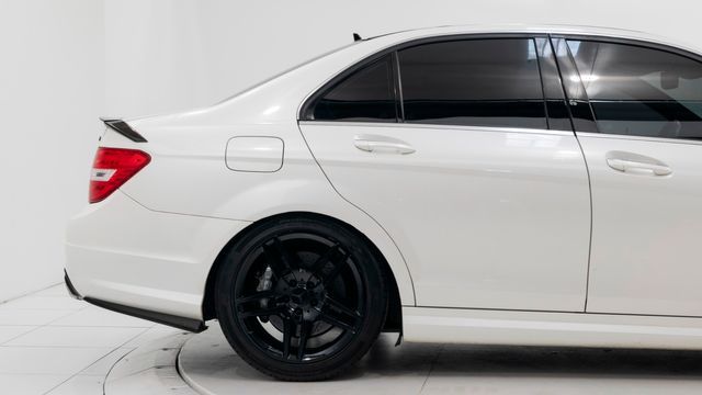 Photo 6 VIN: WDDGF7HB5DA767571 - MERCEDES-BENZ C 63 AMG 