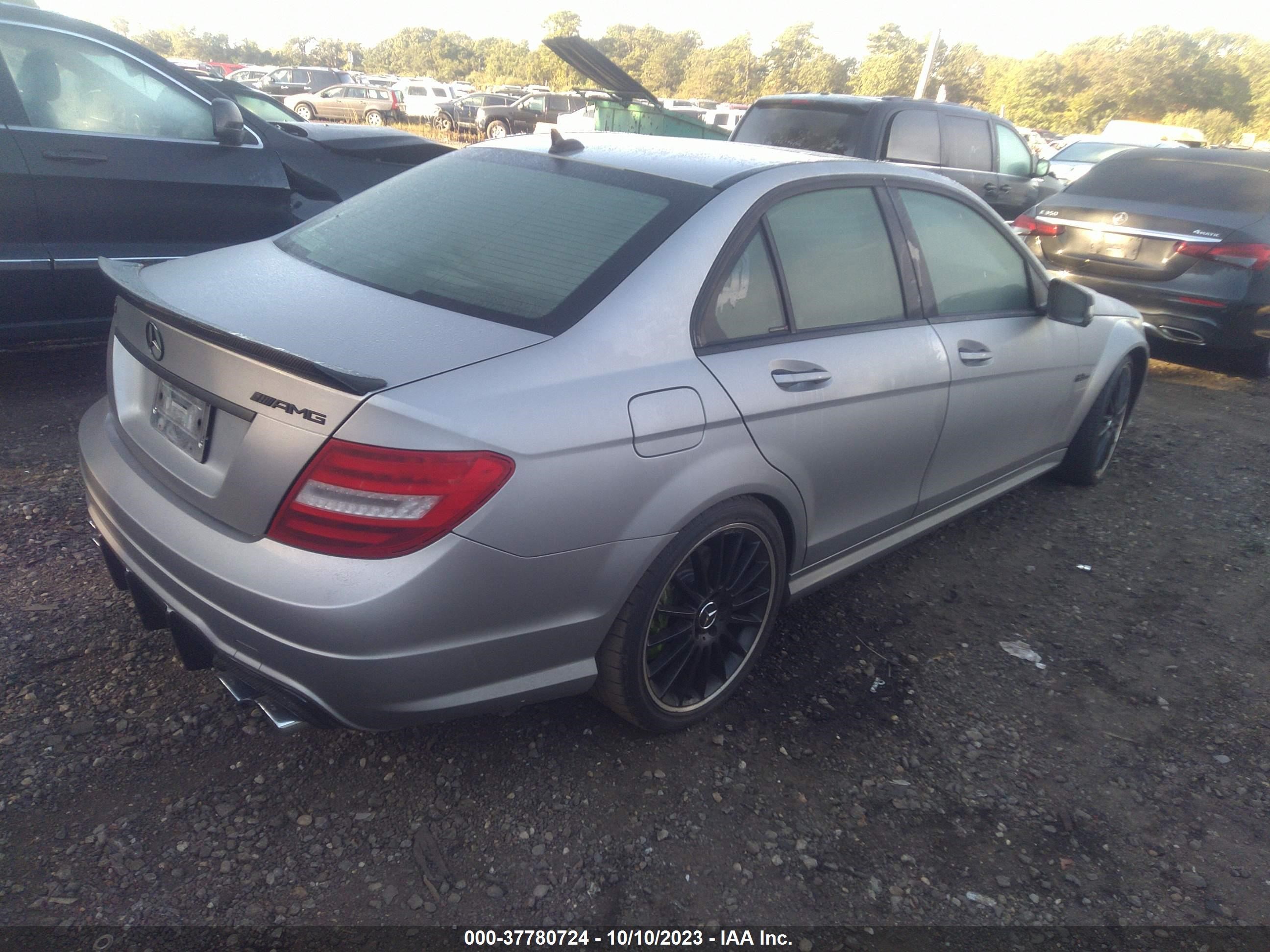 Photo 3 VIN: WDDGF7HB6CA605494 - MERCEDES-BENZ C-KLASSE 