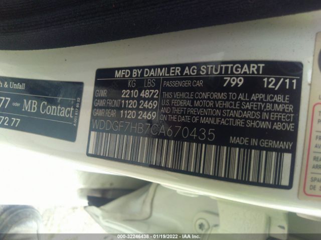 Photo 8 VIN: WDDGF7HB7CA670435 - MERCEDES-BENZ C-CLASS 