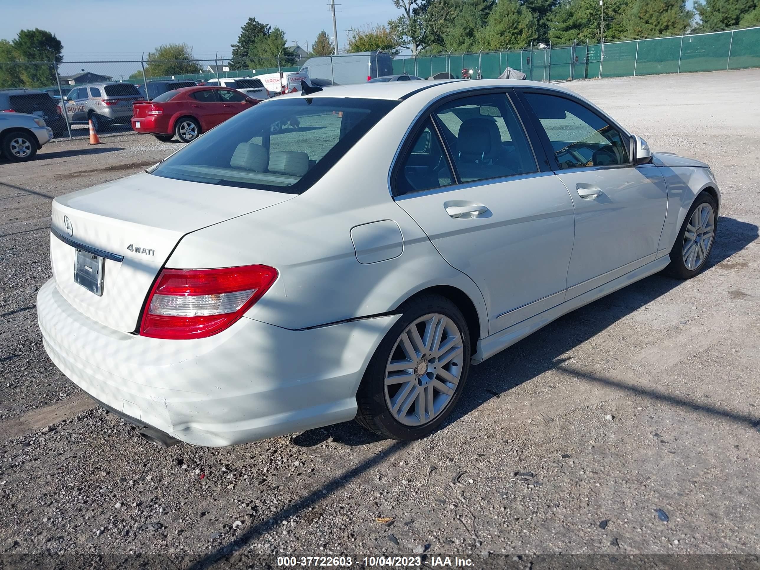 Photo 3 VIN: WDDGF81X08F132567 - MERCEDES-BENZ C-KLASSE 