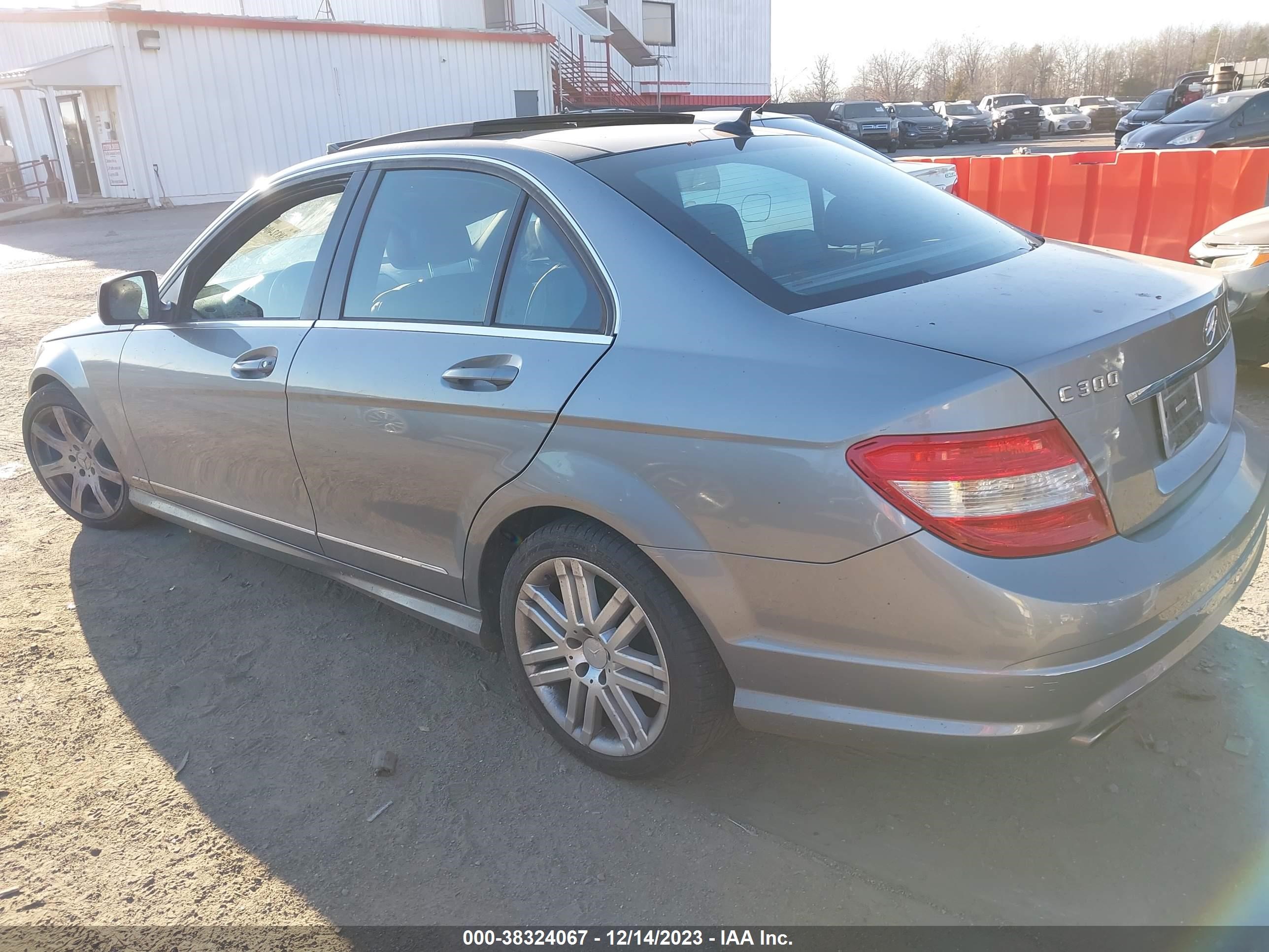 Photo 2 VIN: WDDGF81X48F144169 - MERCEDES-BENZ C-KLASSE 