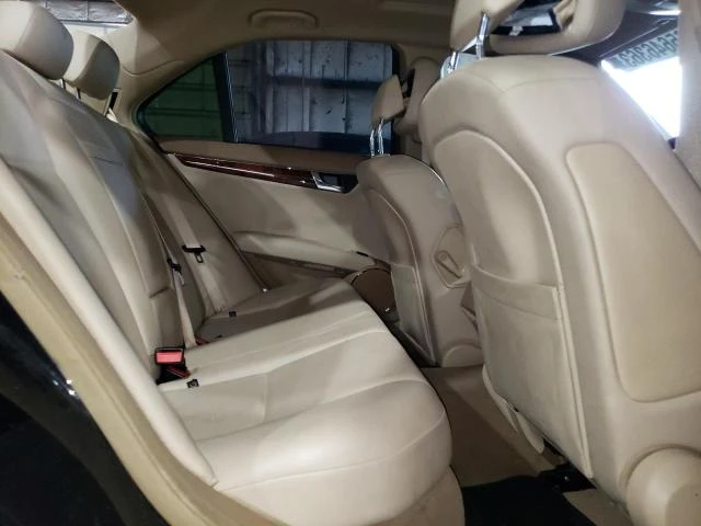 Photo 9 VIN: WDDGF81X98F080209 - MERCEDES-BENZ C 300 4MAT 