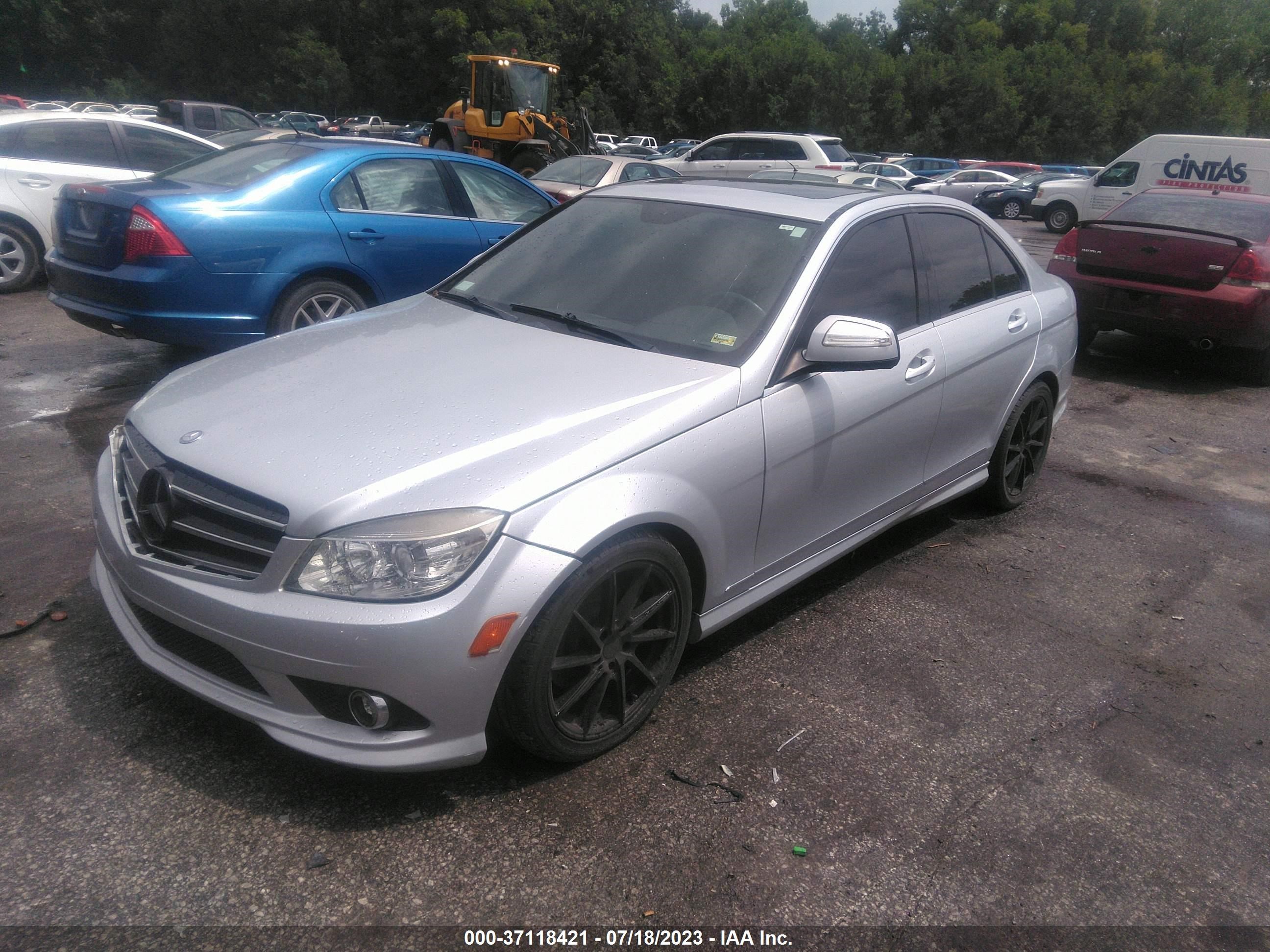 Photo 1 VIN: WDDGF81XX8F101438 - MERCEDES-BENZ C-KLASSE 