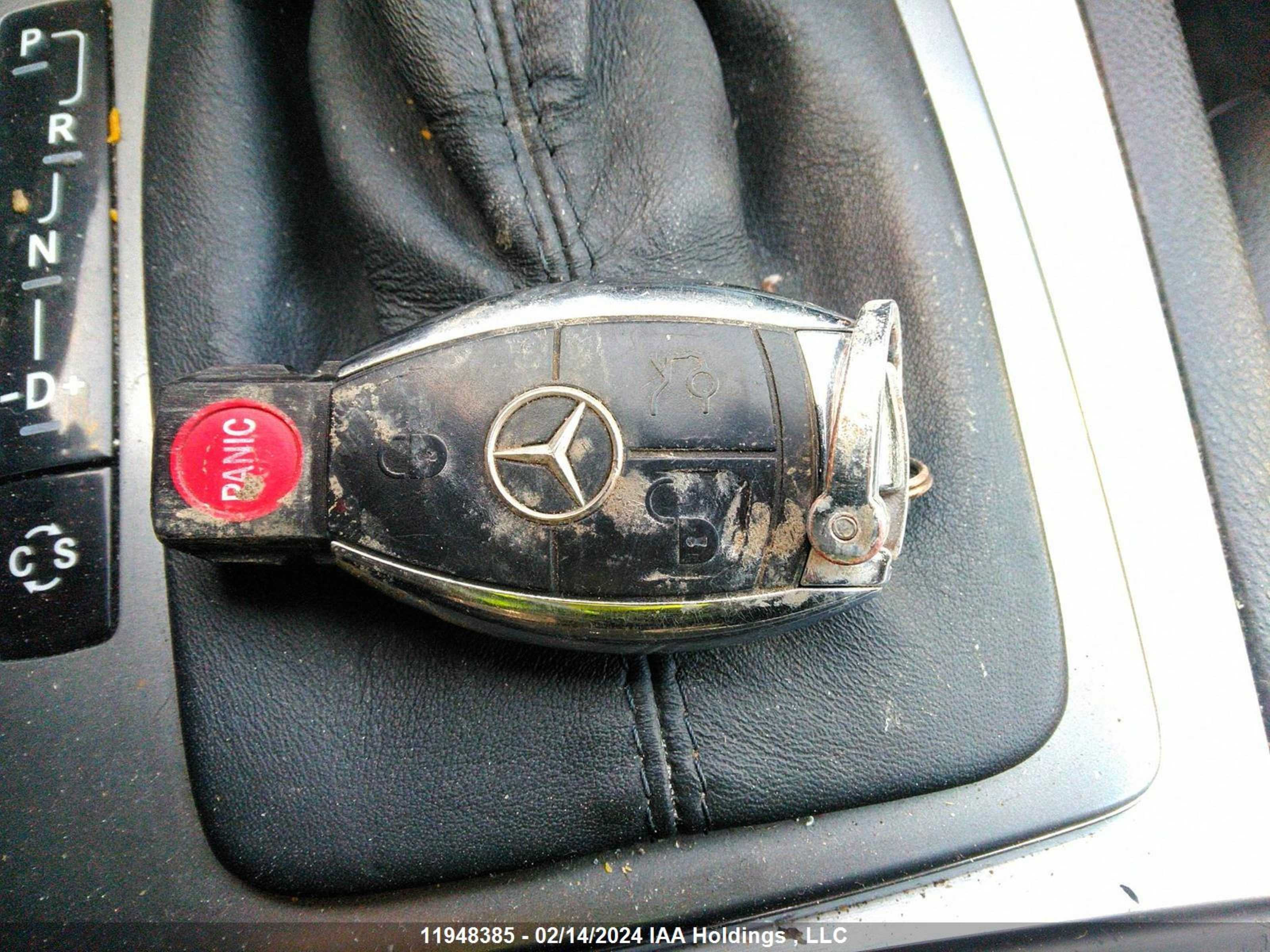 Photo 10 VIN: WDDGF85XX8F147717 - MERCEDES-BENZ NULL 