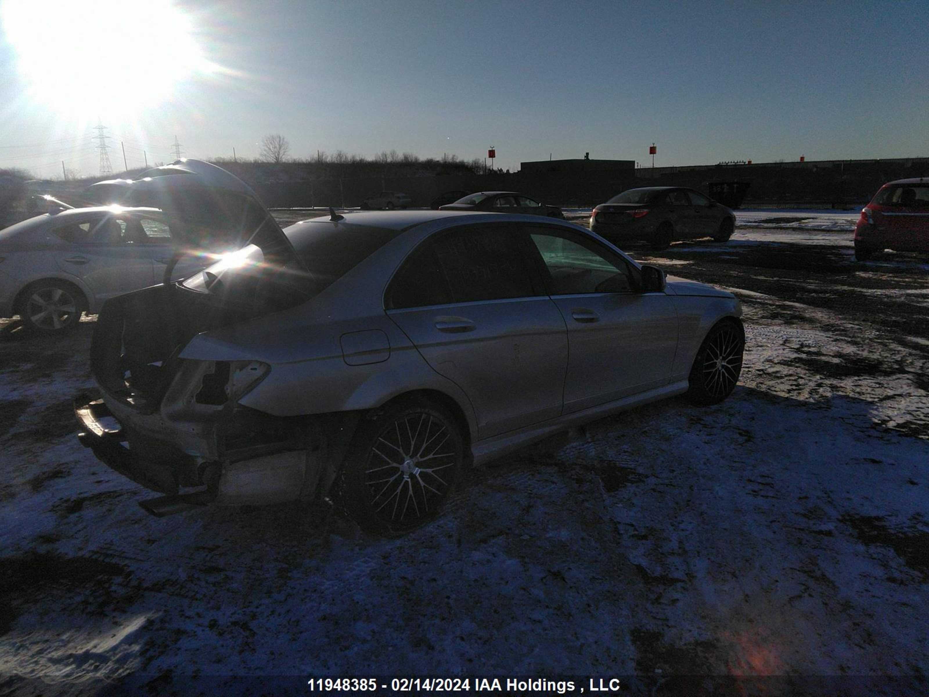 Photo 3 VIN: WDDGF85XX8F147717 - MERCEDES-BENZ NULL 