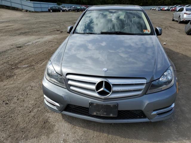 Photo 4 VIN: WDDGF8AB0DA796847 - MERCEDES-BENZ C-CLASS 