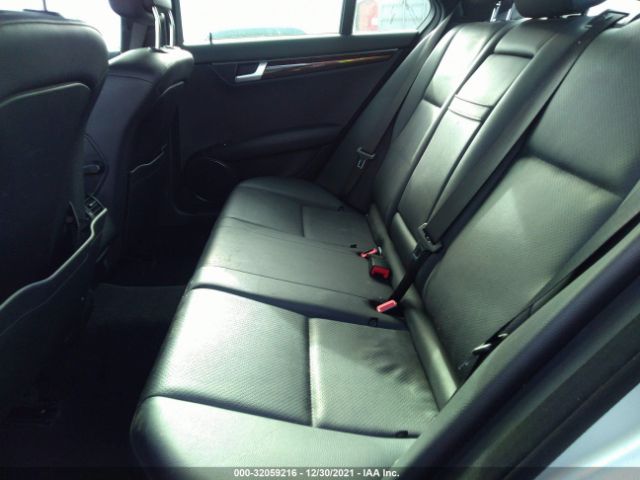 Photo 7 VIN: WDDGF8AB0DG127670 - MERCEDES-BENZ C-CLASS 