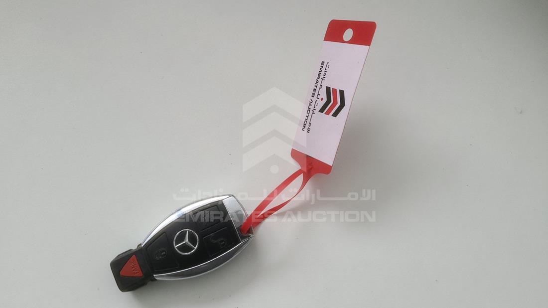 Photo 33 VIN: WDDGF8AB0DR247148 - MERCEDES C 