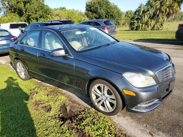 Photo 3 VIN: WDDGF8AB0DR248669 - MERCEDES-BENZ C 300 4MAT 