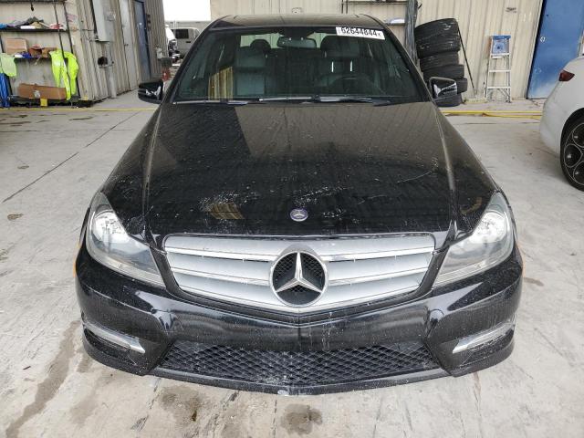 Photo 4 VIN: WDDGF8AB0DR256982 - MERCEDES-BENZ C-CLASS 