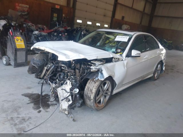 Photo 1 VIN: WDDGF8AB0DR260708 - MERCEDES-BENZ C 300 