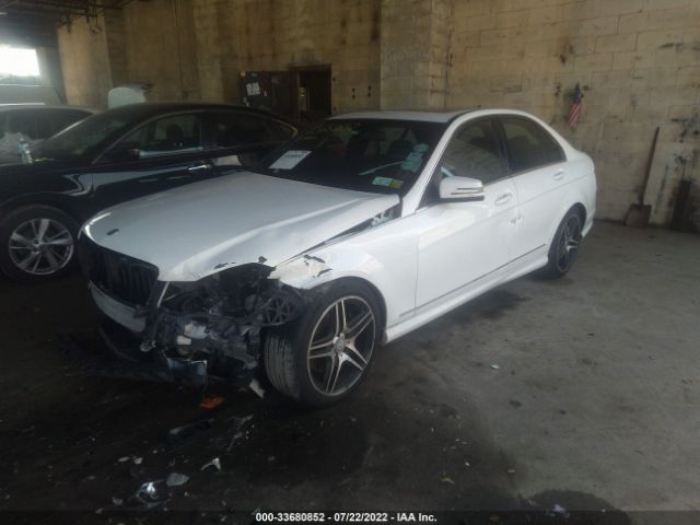 Photo 1 VIN: WDDGF8AB0DR260952 - MERCEDES-BENZ C-CLASS 