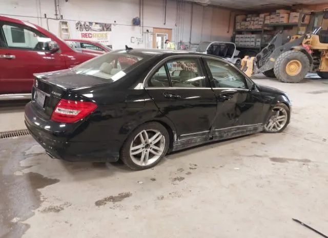 Photo 3 VIN: WDDGF8AB0DR266704 - MERCEDES-BENZ C-CLASS 