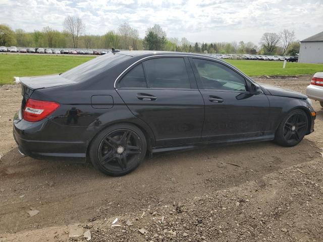 Photo 2 VIN: WDDGF8AB0DR267089 - MERCEDES-BENZ C 300 4MAT 