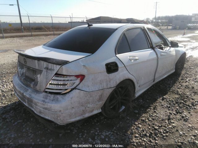 Photo 3 VIN: WDDGF8AB0DR276424 - MERCEDES-BENZ C 300 