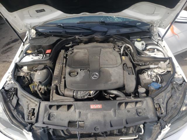 Photo 6 VIN: WDDGF8AB0DR283499 - MERCEDES-BENZ C 300 4MAT 