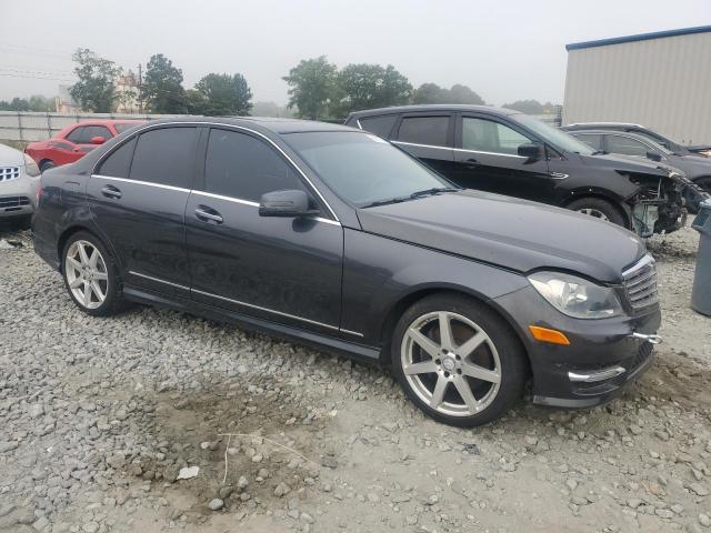 Photo 3 VIN: WDDGF8AB0DR287875 - MERCEDES-BENZ C-CLASS 