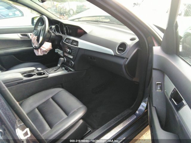 Photo 4 VIN: WDDGF8AB0EA893726 - MERCEDES-BENZ C-CLASS 