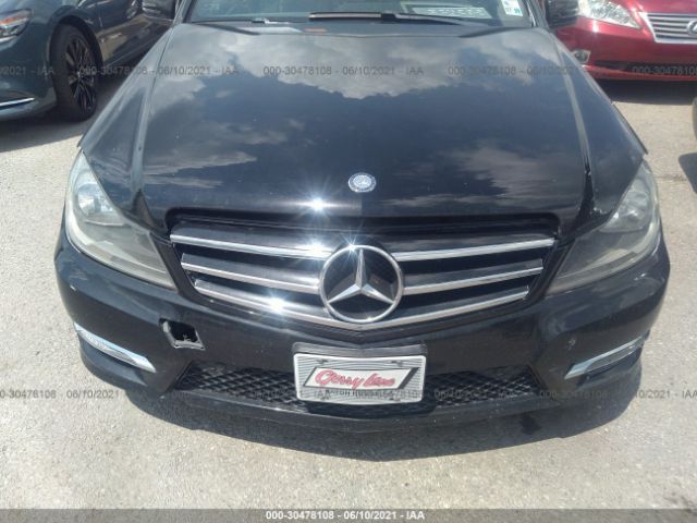 Photo 5 VIN: WDDGF8AB0EA928443 - MERCEDES-BENZ C-CLASS 