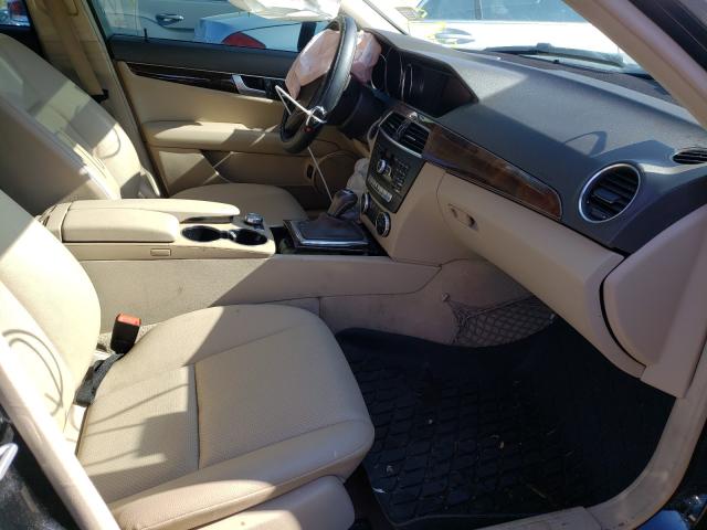 Photo 4 VIN: WDDGF8AB0EA935246 - MERCEDES-BENZ C 300 4MAT 