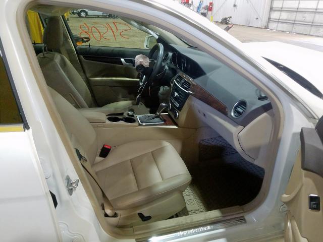 Photo 4 VIN: WDDGF8AB0EG205348 - MERCEDES-BENZ C 300 4MAT 