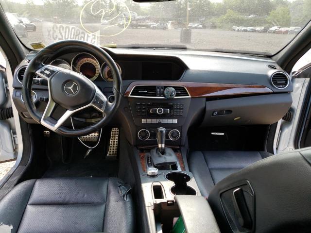 Photo 7 VIN: WDDGF8AB1DA776350 - MERCEDES-BENZ C 300 4MAT 