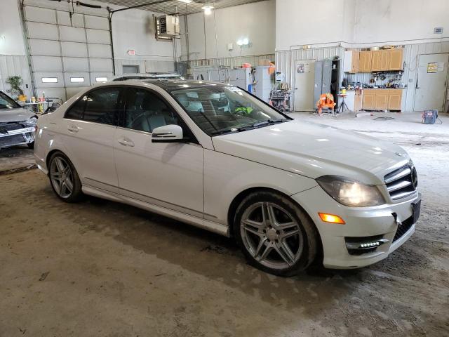 Photo 3 VIN: WDDGF8AB1DA879140 - MERCEDES-BENZ C 300 4MAT 