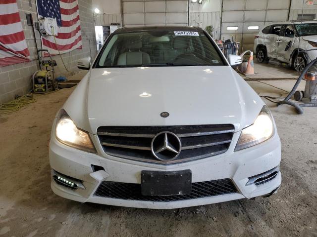 Photo 4 VIN: WDDGF8AB1DA879140 - MERCEDES-BENZ C 300 4MAT 