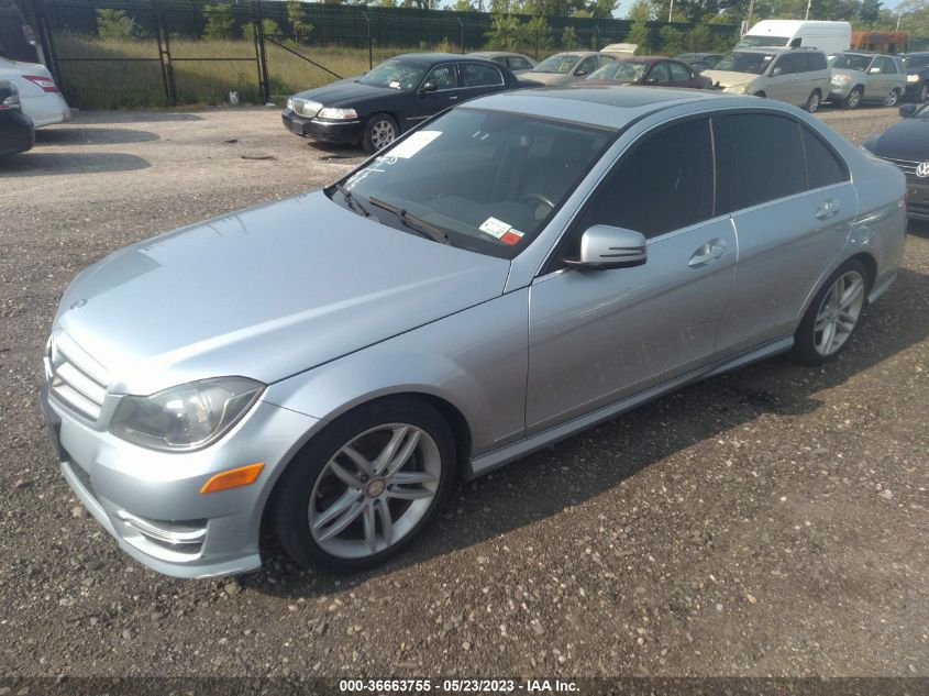 Photo 1 VIN: WDDGF8AB1DG025956 - MERCEDES-BENZ C-KLASSE 