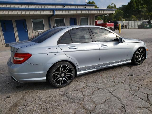 Photo 2 VIN: WDDGF8AB1DR242962 - MERCEDES-BENZ C 300 4MAT 