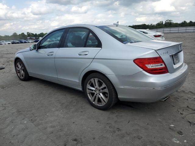 Photo 1 VIN: WDDGF8AB1DR250690 - MERCEDES-BENZ C 300 4MAT 