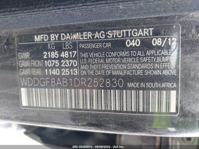 Photo 8 VIN: WDDGF8AB1DR252830 - MERCEDES-BENZ C 300 