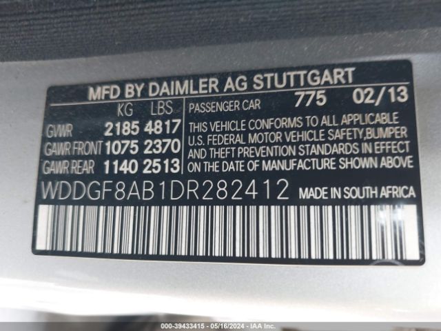 Photo 8 VIN: WDDGF8AB1DR282412 - MERCEDES-BENZ C 300 