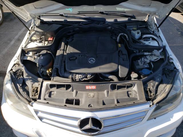 Photo 6 VIN: WDDGF8AB1DR291126 - MERCEDES-BENZ C 300 4MAT 