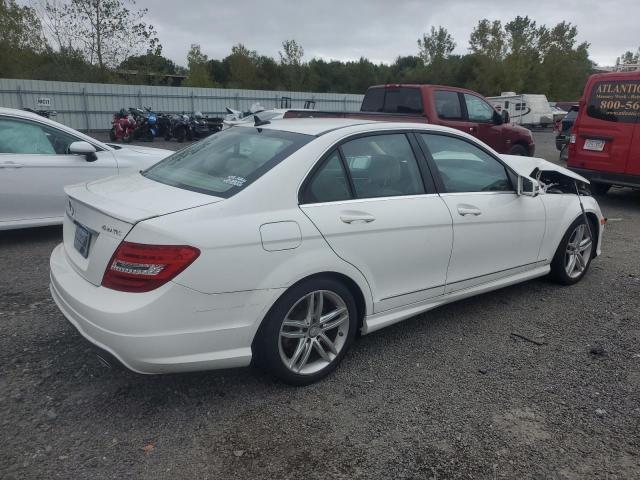 Photo 2 VIN: WDDGF8AB1ER302479 - MERCEDES-BENZ C 300 4MAT 