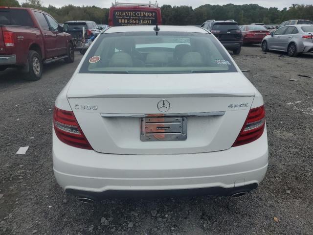 Photo 5 VIN: WDDGF8AB1ER302479 - MERCEDES-BENZ C 300 4MAT 