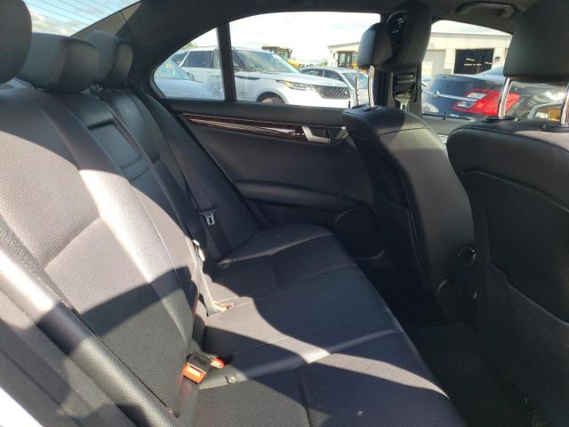 Photo 9 VIN: WDDGF8AB1ER310310 - MERCEDES-BENZ C 300 4MAT 