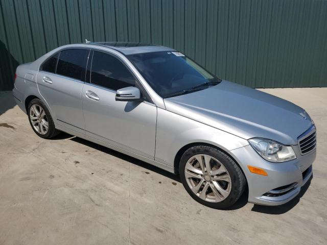 Photo 3 VIN: WDDGF8AB1ER323607 - MERCEDES-BENZ C 300 4MAT 