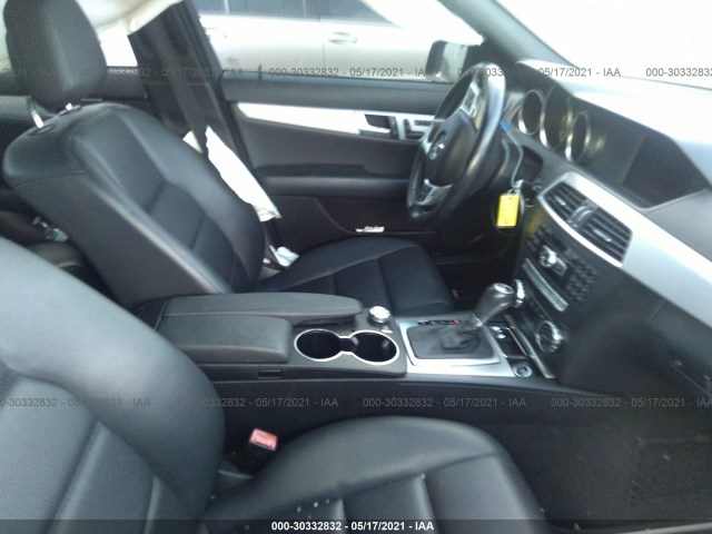 Photo 4 VIN: WDDGF8AB1ER325146 - MERCEDES-BENZ C-CLASS 