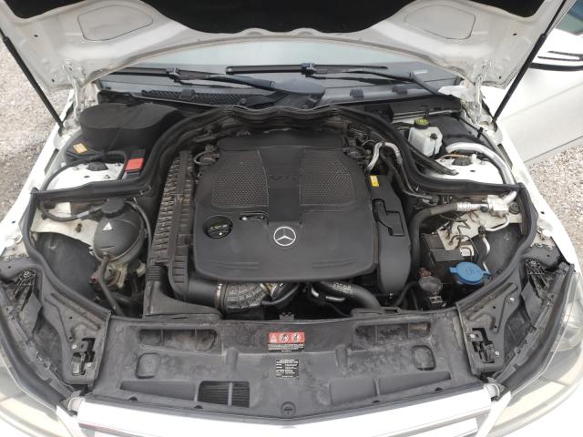 Photo 6 VIN: WDDGF8AB2DA797529 - MERCEDES-BENZ C 300 4MAT 