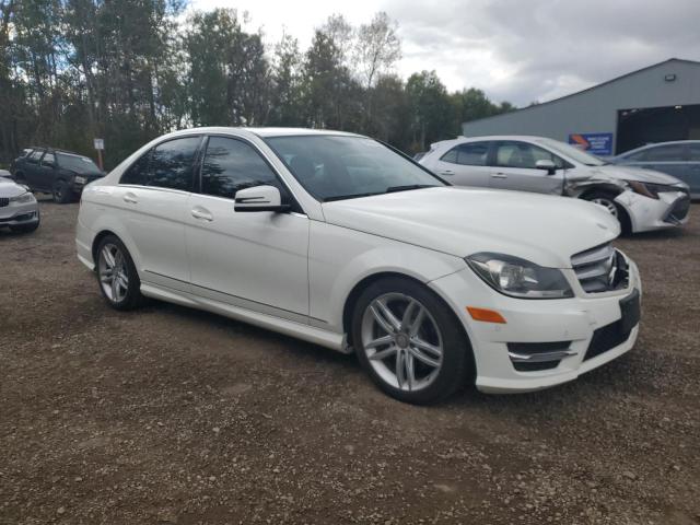 Photo 3 VIN: WDDGF8AB2DA799703 - MERCEDES-BENZ C 300 4MAT 