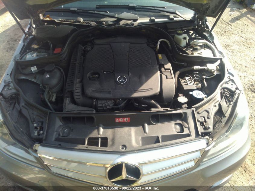 Photo 9 VIN: WDDGF8AB2DA884606 - MERCEDES-BENZ C-KLASSE 