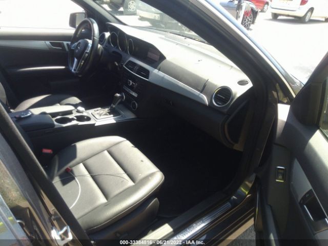 Photo 4 VIN: WDDGF8AB2DG127251 - MERCEDES-BENZ C-CLASS 