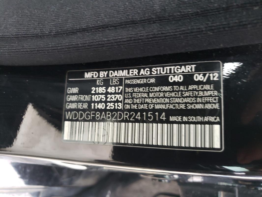 Photo 9 VIN: WDDGF8AB2DR241514 - MERCEDES-BENZ C 300 4MAT 